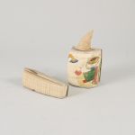 1738 8187 Papperskonst